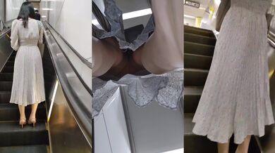 【极品抄底】牛逼大神地铁跟拍制服妹子抄底绿裙御姐的丰臀太紧绷 都看不到内内了 (3)